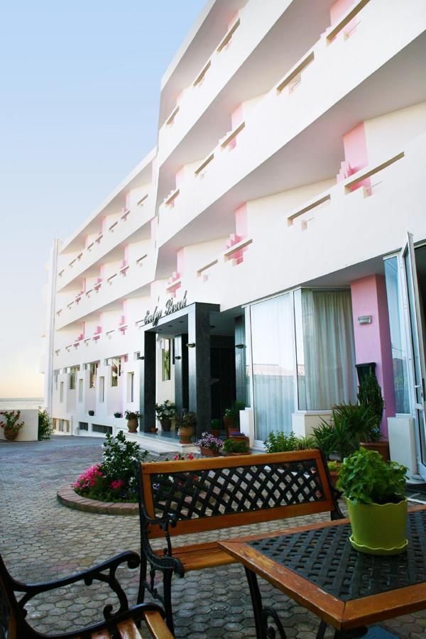 Evelyn Beach Hotel Hersonissos  Exterior photo